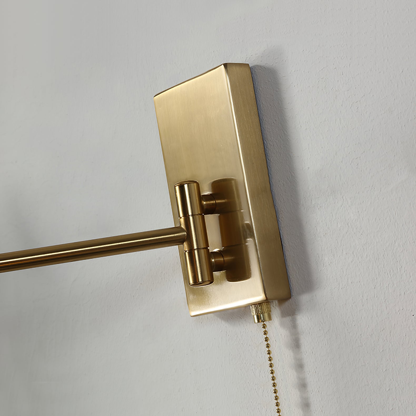 Ava Wall Sconce