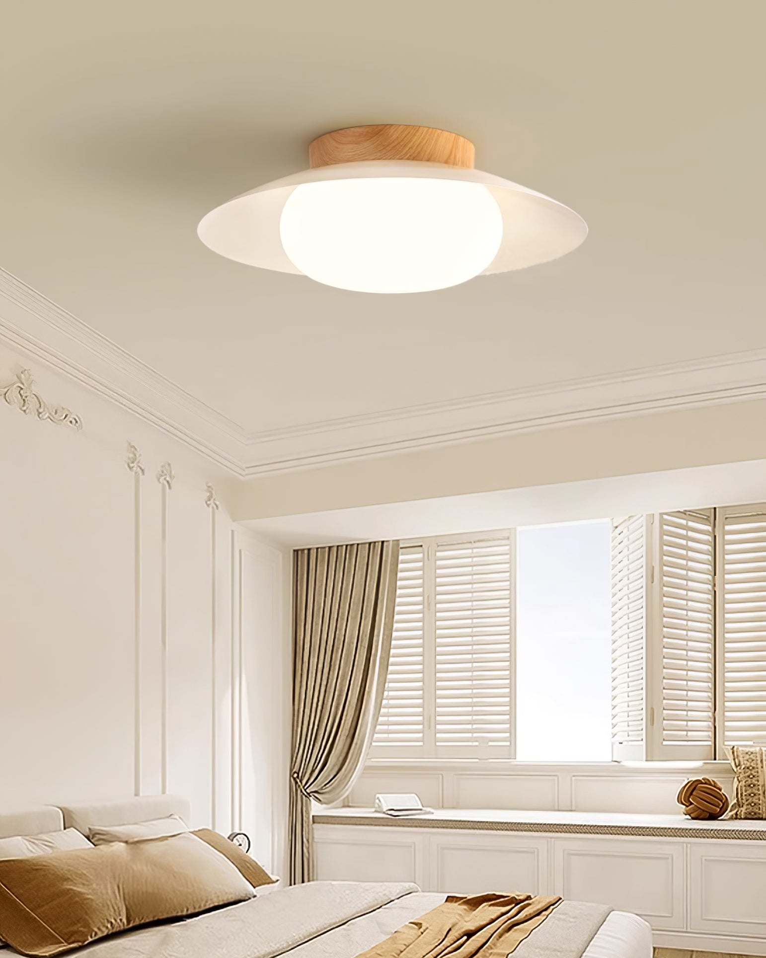 Bomba Ceiling Light