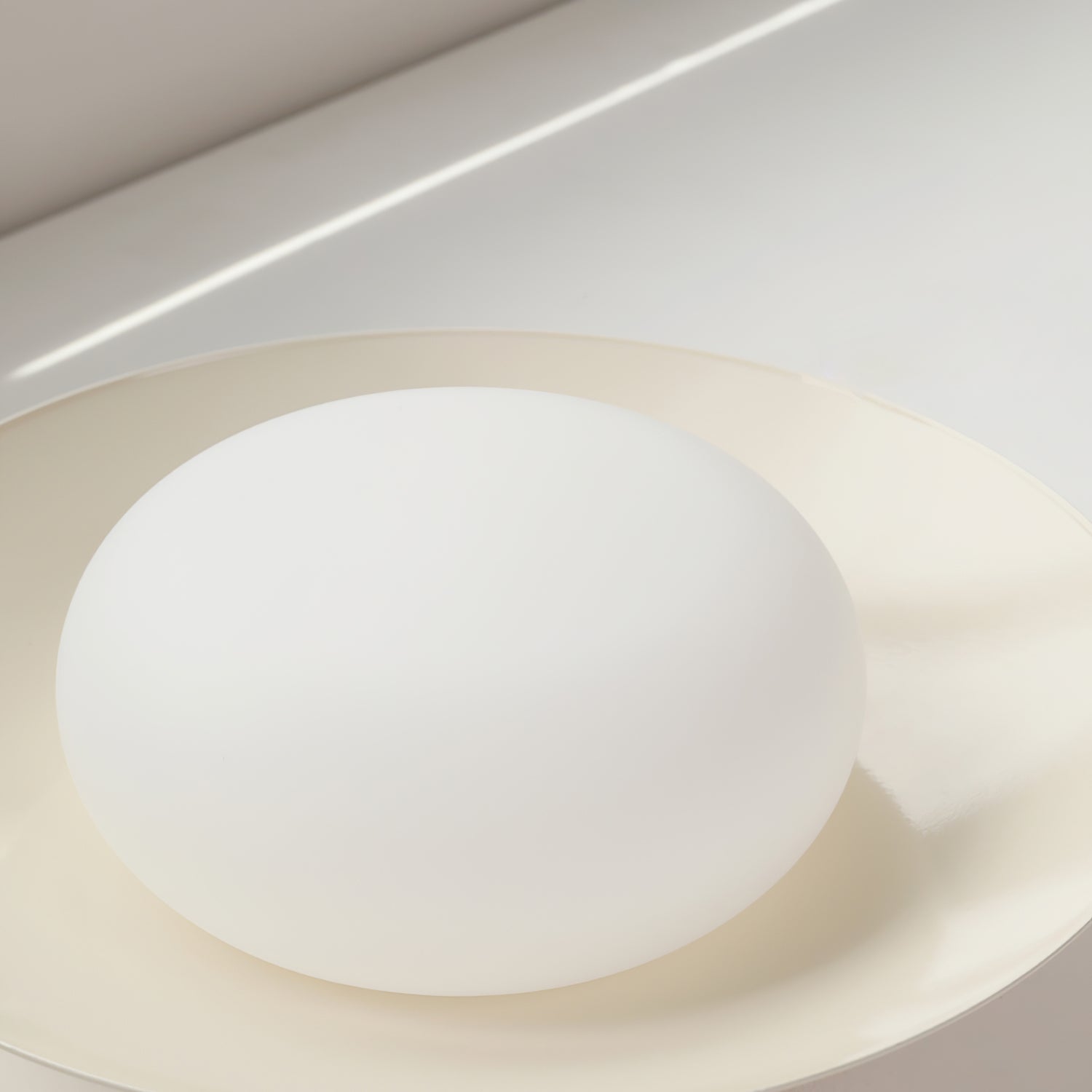 Bomba Ceiling Light