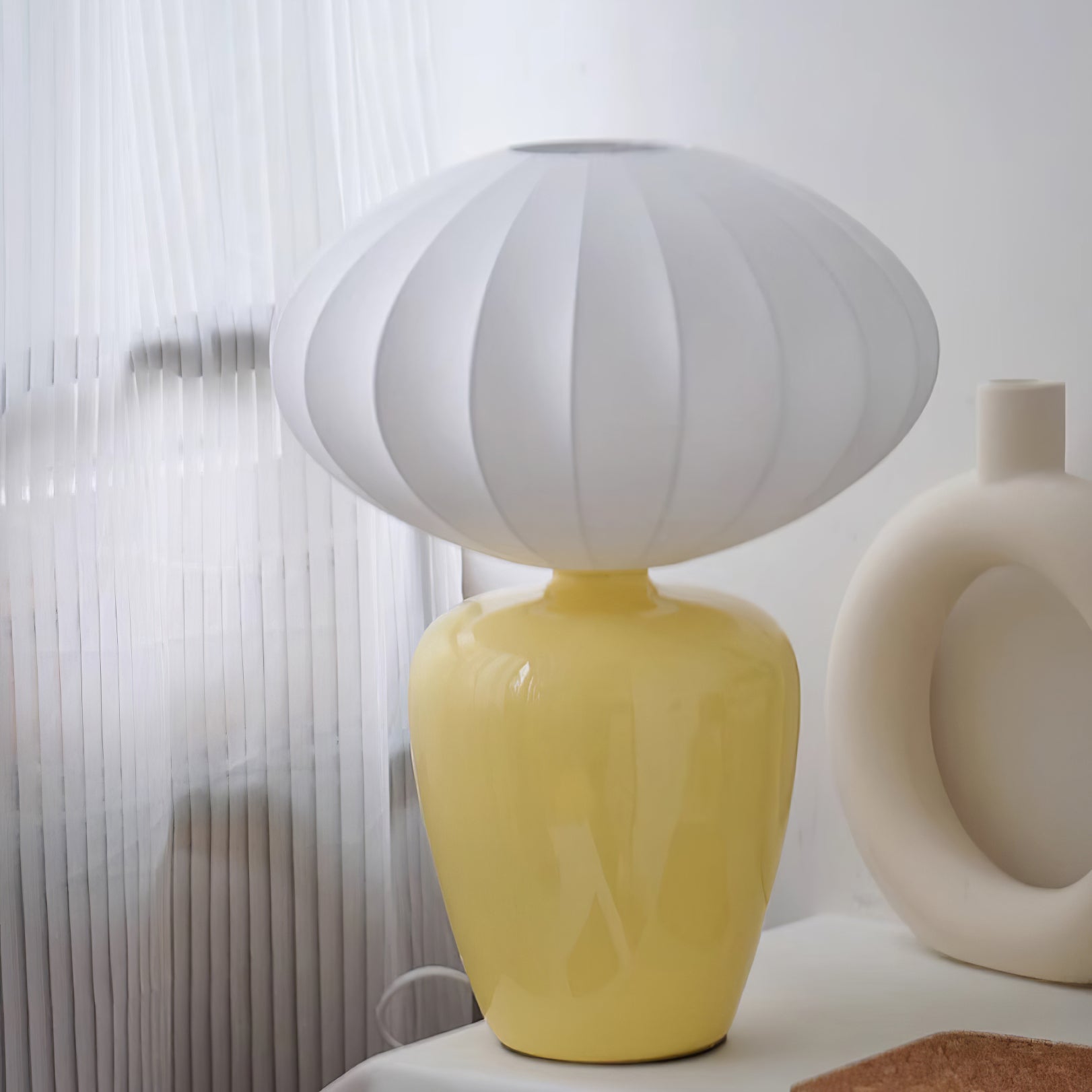 Lampe de table meringue