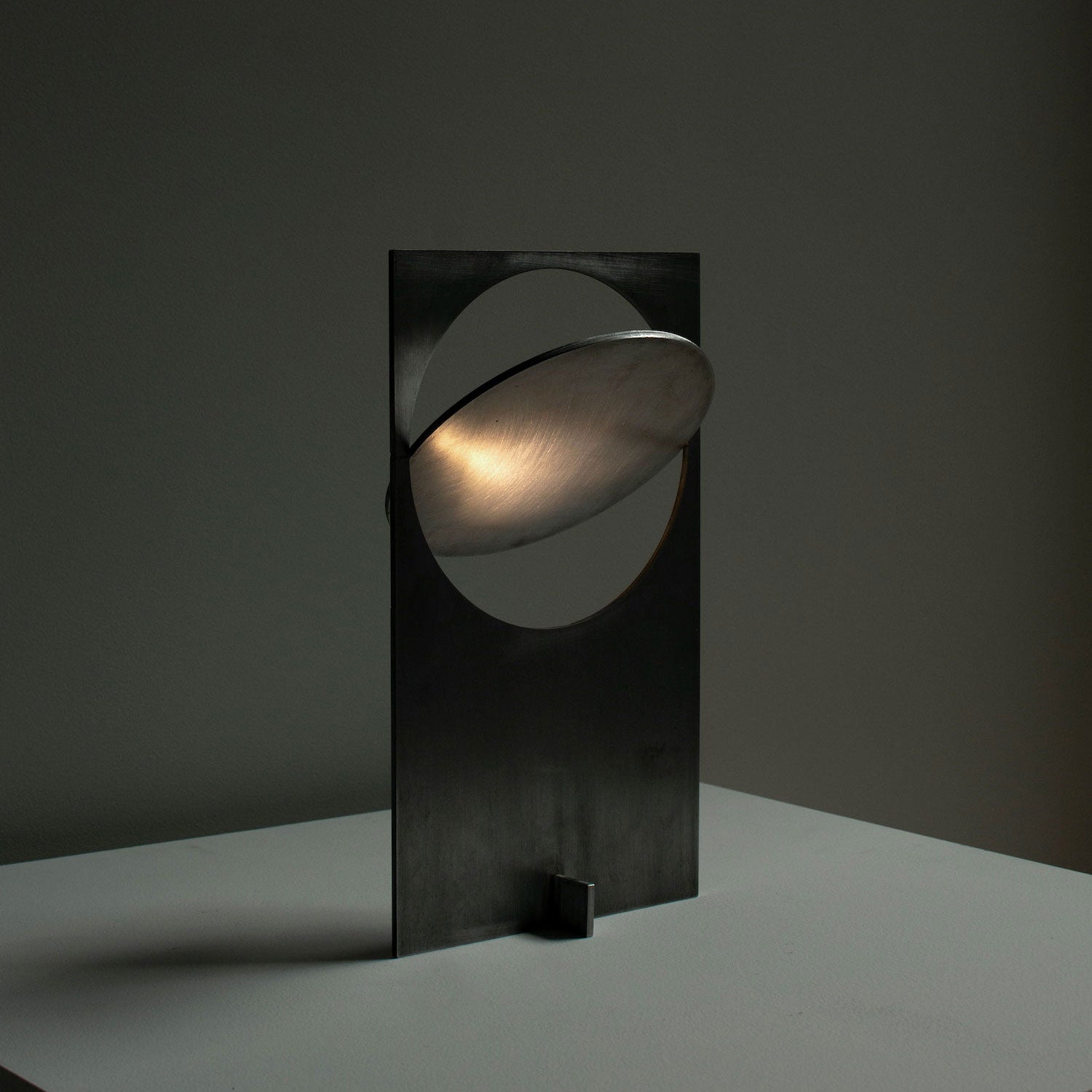 OBJ-01 Table Lamp