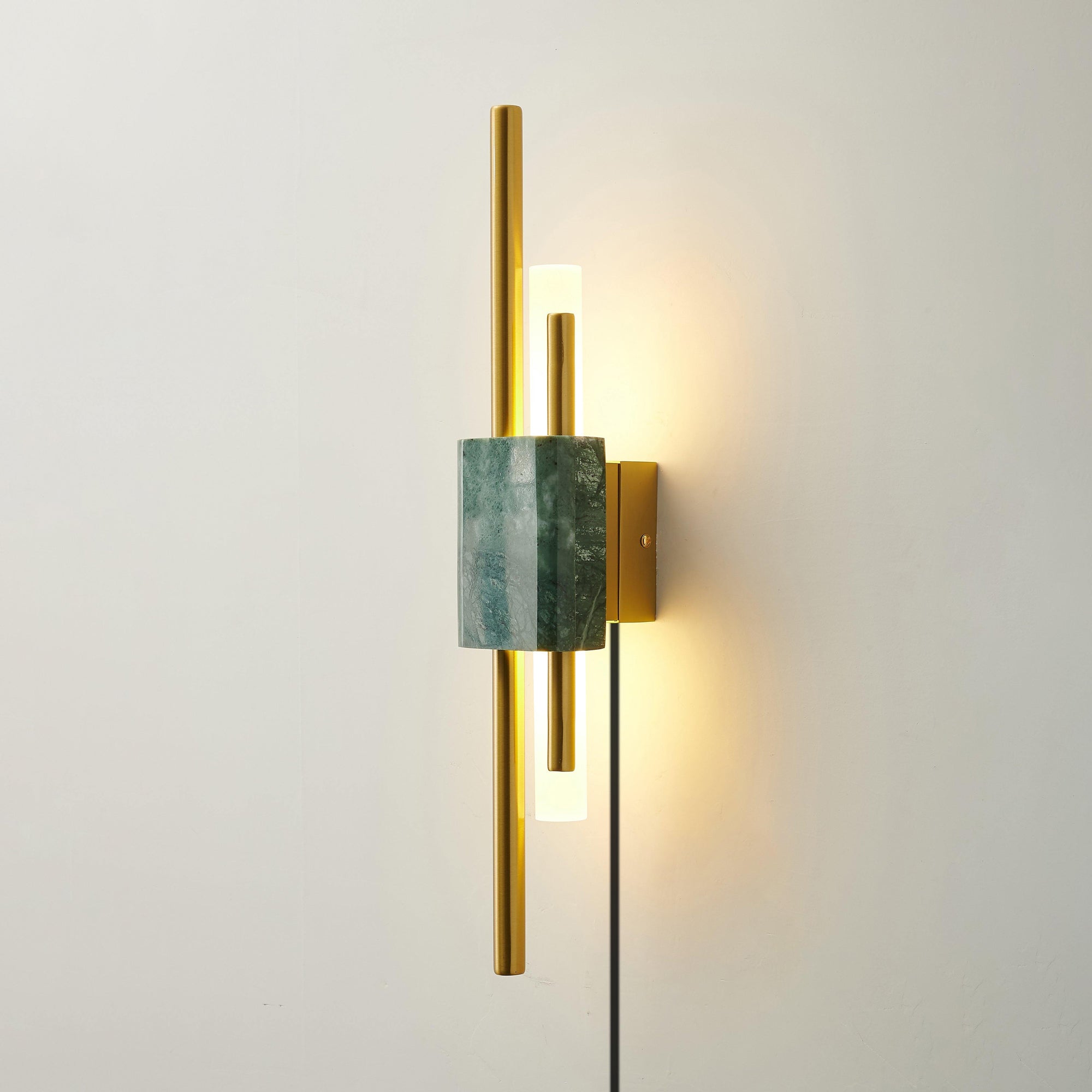 Tanto Plug-In Wall Light