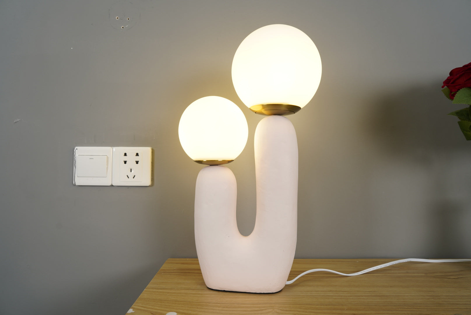 Lampe de table brute Oo