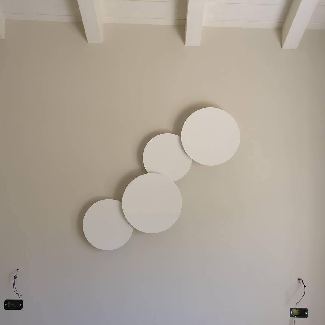 PUCK WALL ART | Fluorescent wall light 