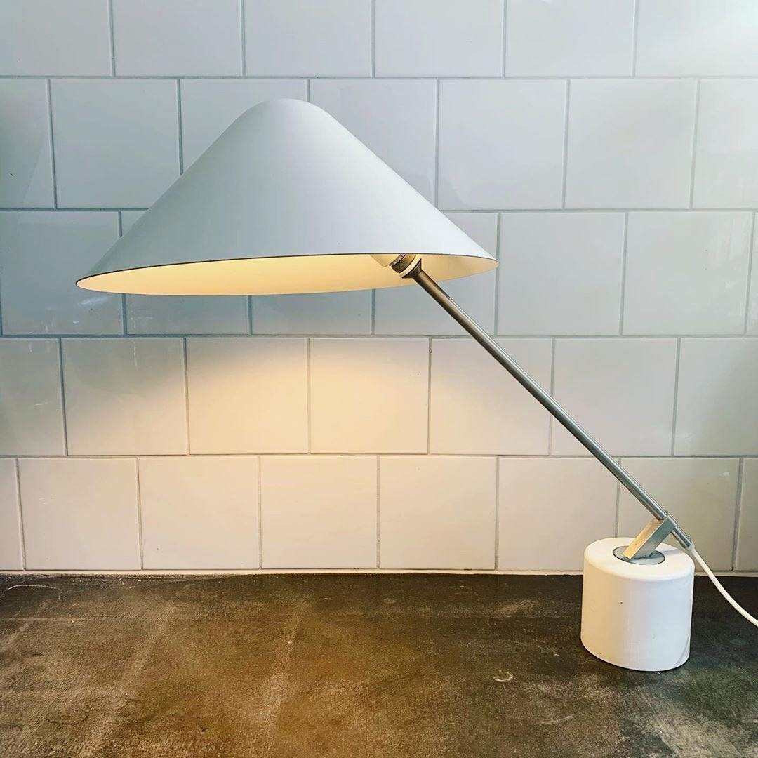 Swing Table Lamp