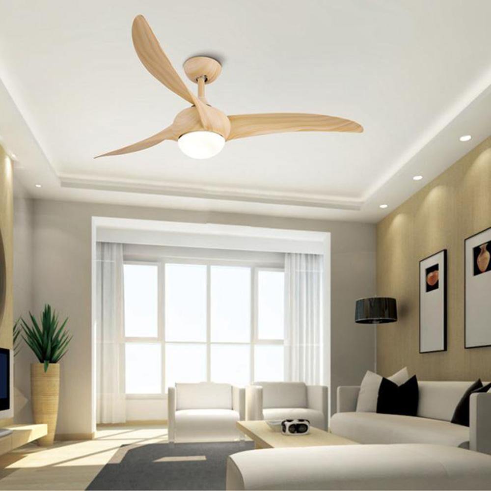 Traditional ceiling fan light